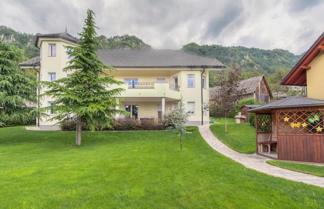 Alpine Apartments Marcella 지로브니차 외부 사진