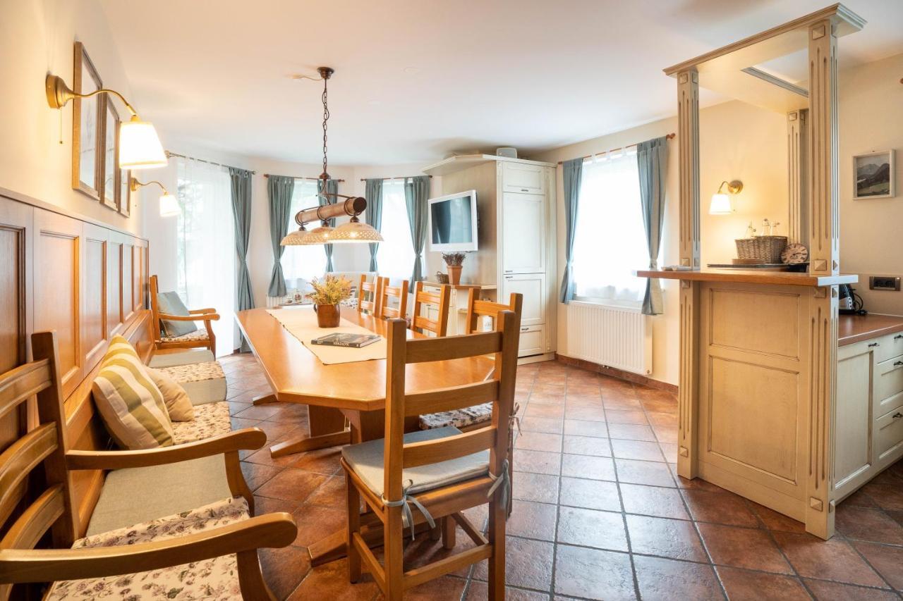 Alpine Apartments Marcella 지로브니차 외부 사진